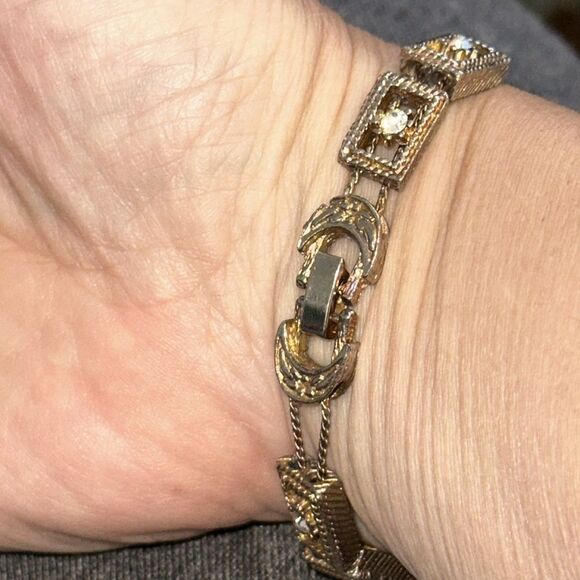 Vintage gold tone & rhinestones slide bracelet - Picture 3 of 5